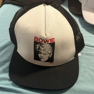 Vans Bowie Graphic Trucker Hat - Black and White